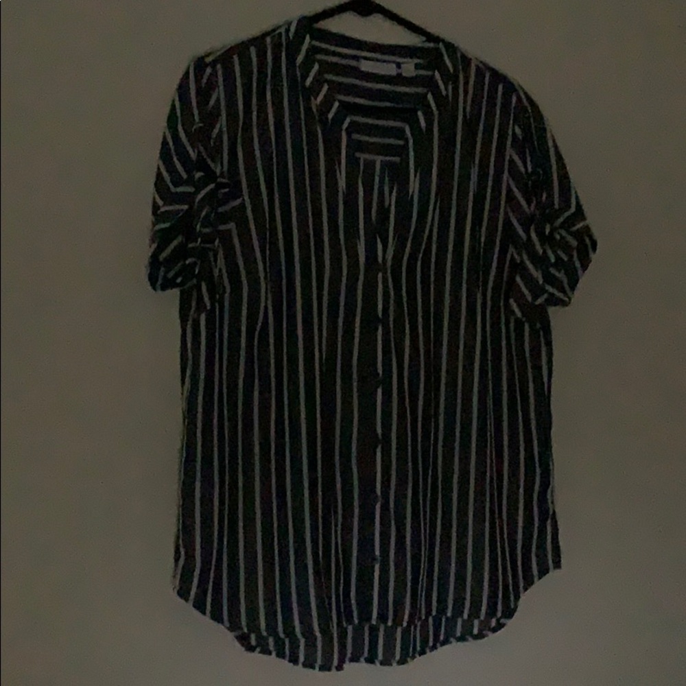 Short sleeve shirt